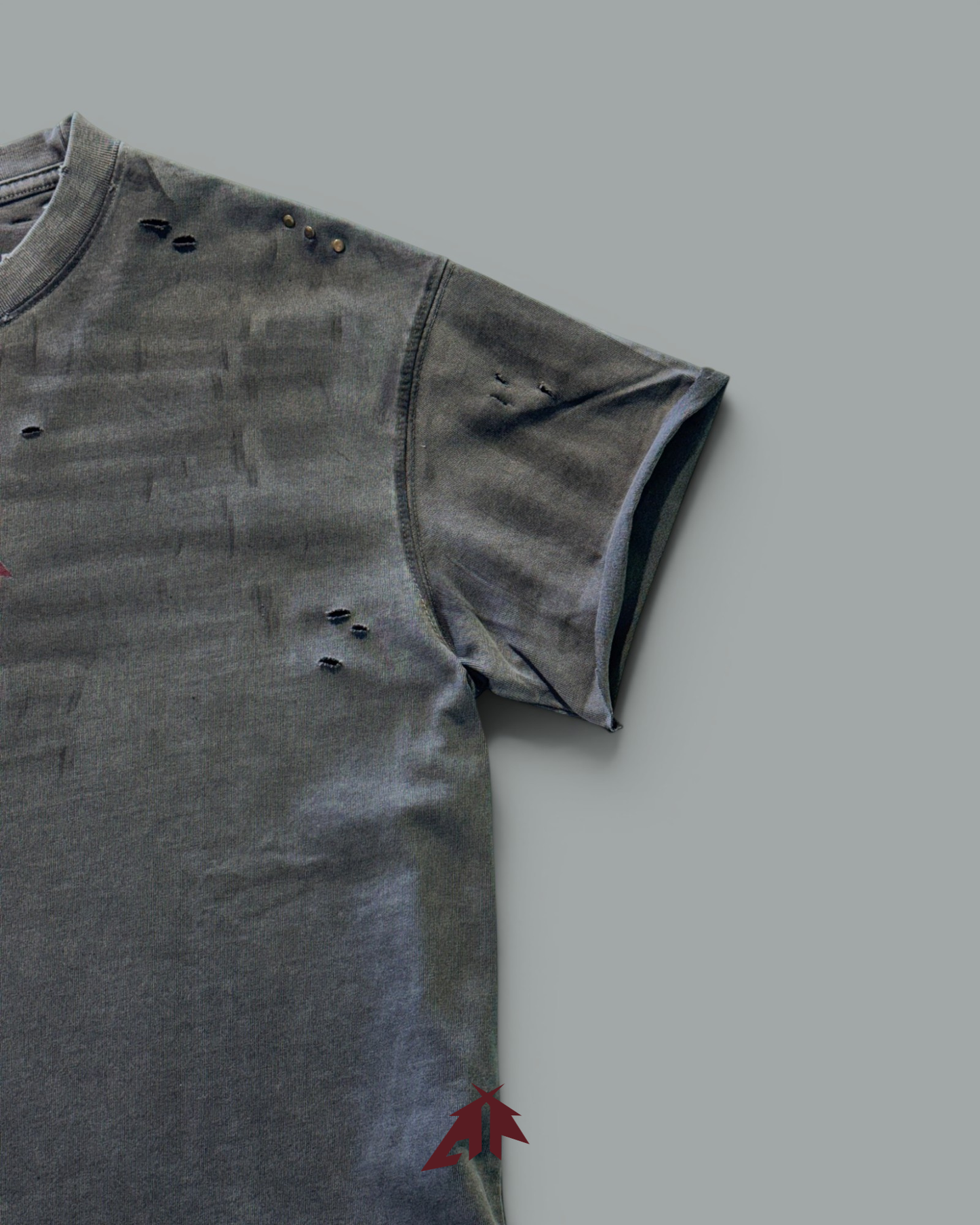 #0126 SCRATCHED T